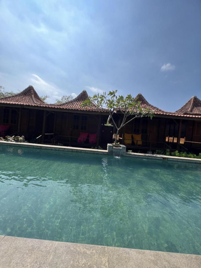 Point Of View Hotel & Resort Majalengka Kültér fotó